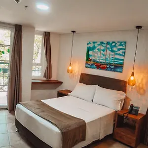 Casa Del Hidalgo Centenario **** Cali